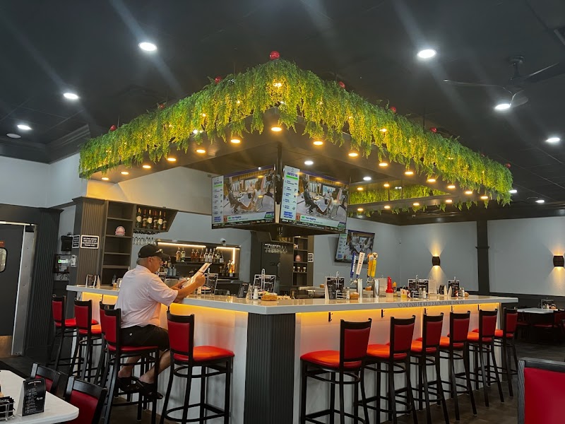 Apple Barrel Cafe - Midtown