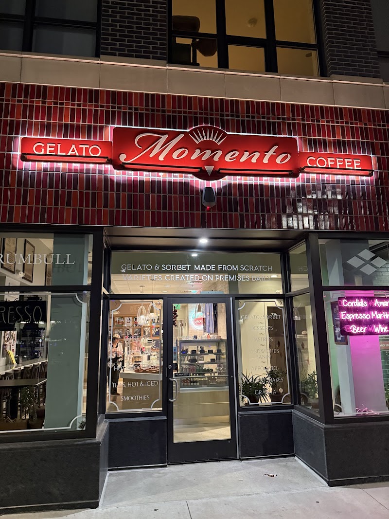 Momento Gelato and Coffee