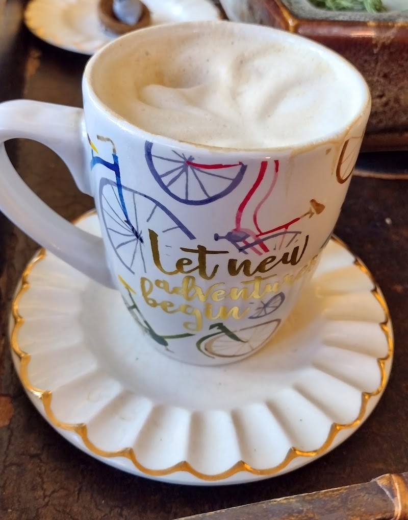 Art & Coffee Bar on 5th Ave.