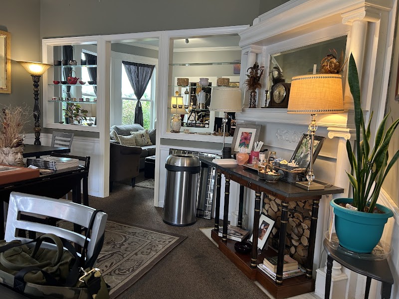 Art & Coffee Bar on 5th Ave.