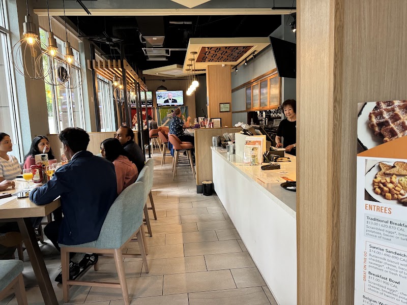 Toast to Toast - Breakfast, Bites & Bar