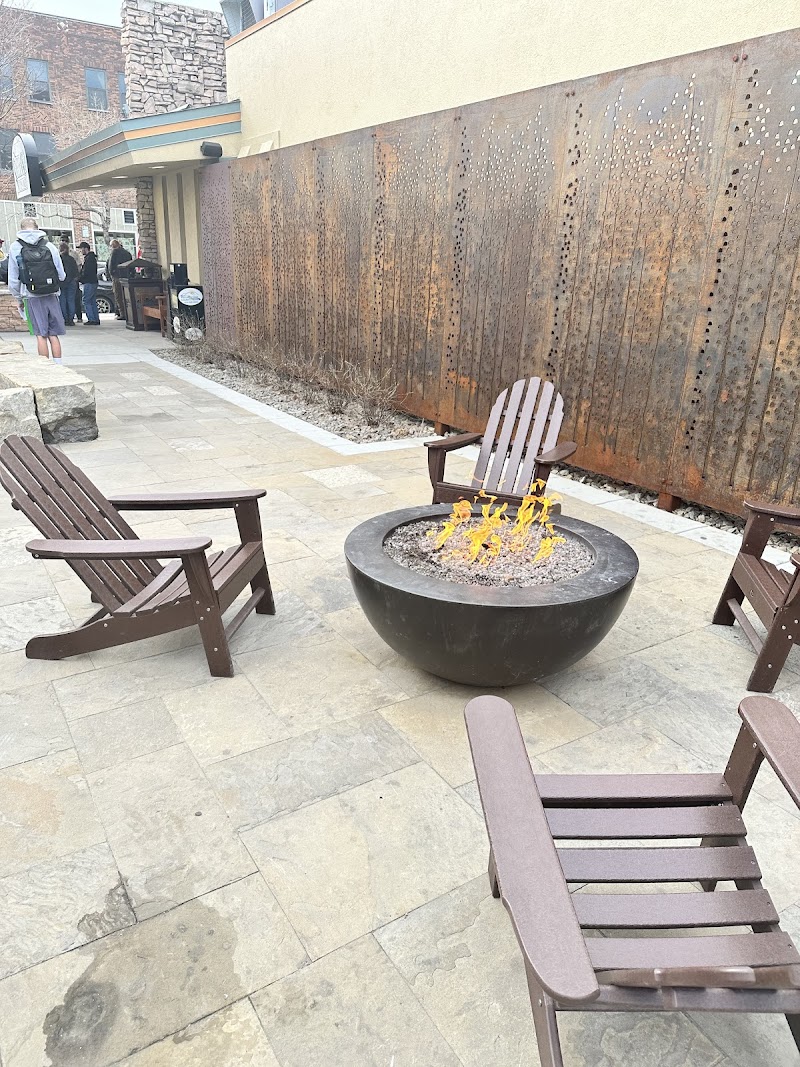 Stella's Kitchen & Bakery