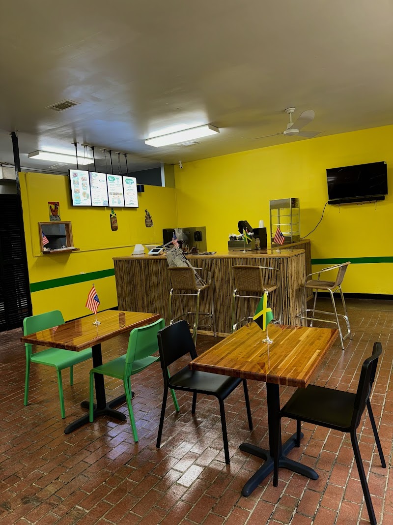 Yaadbak International Eatery