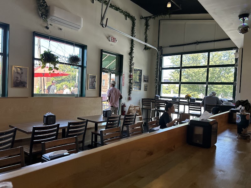 Little Hats Hillsboro Village