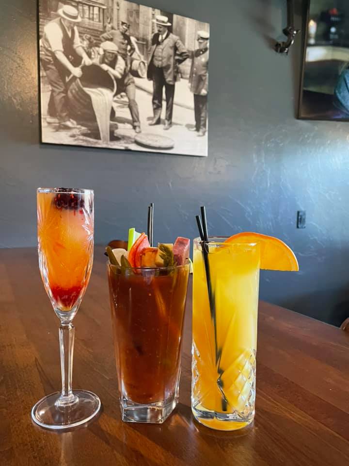 Grinners Bar & Liquor