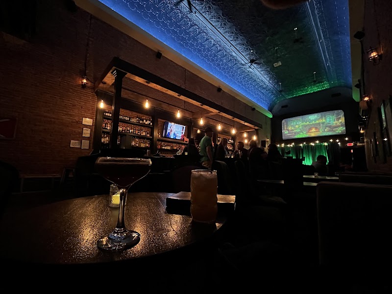 Vorshay’s Cocktail Lounge