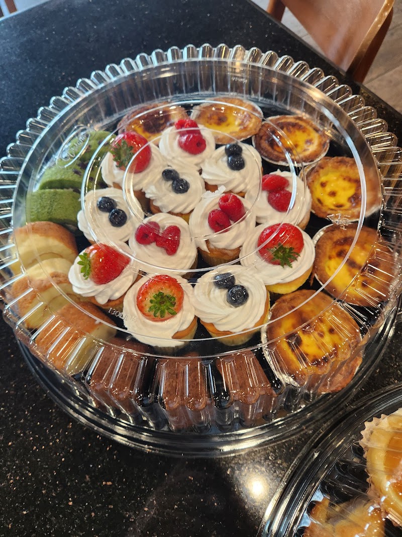 85°C Bakery Cafe - Cerritos