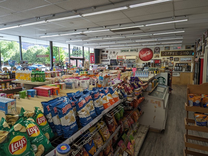 Dave's Corner Market