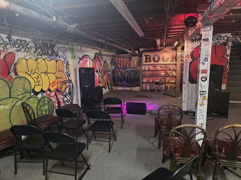 Mutiny Comics & Coffee