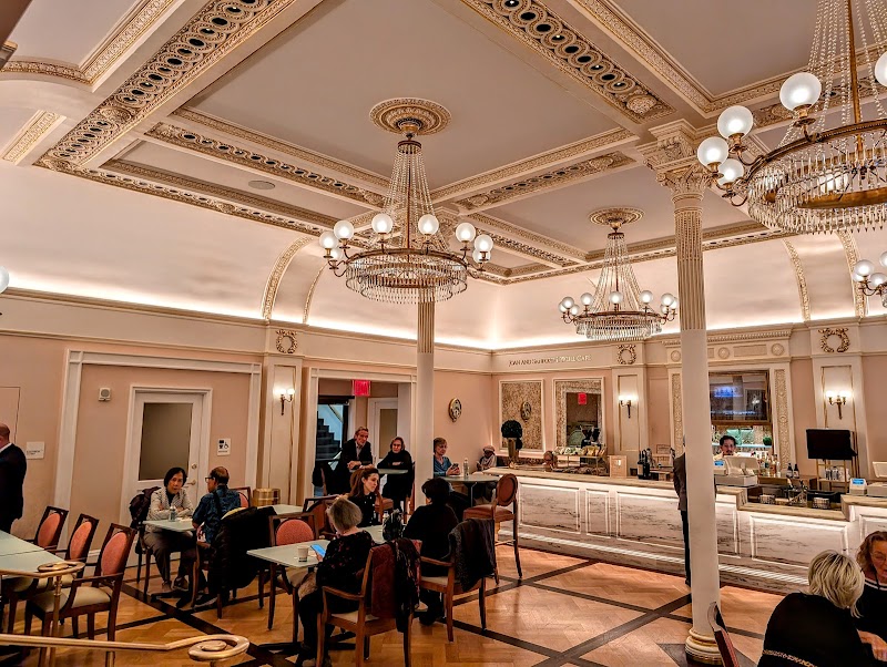 Weill Café
