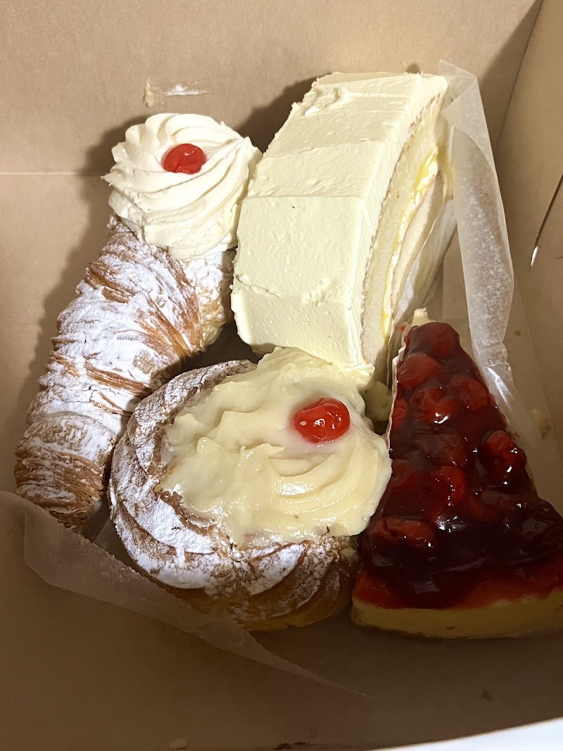 Antonio's Bakery & Charlie's Deli