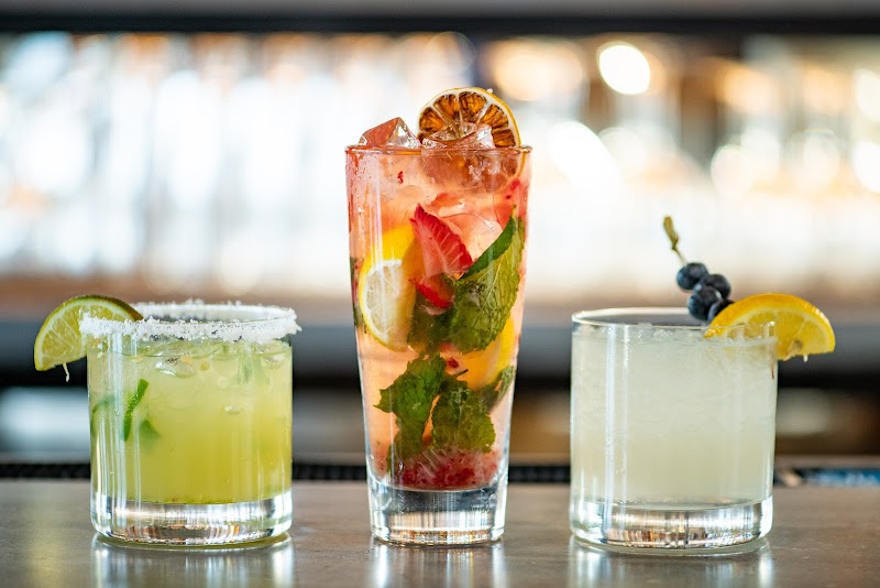 Tulu Seaside Bar & Grill