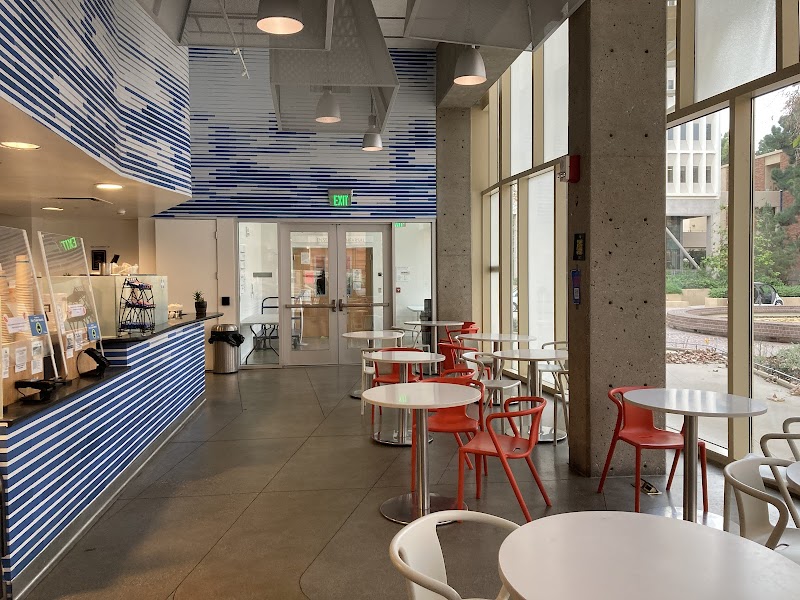 Evelyn & Mo Ostin Music Café