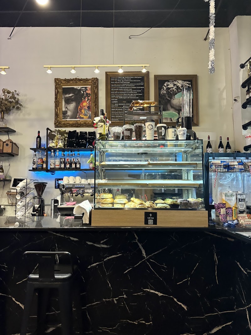 Social House Cafe & Coffee