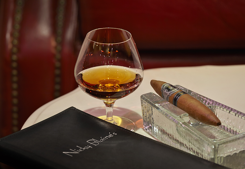 Nicky Blaine's Cocktail Lounge