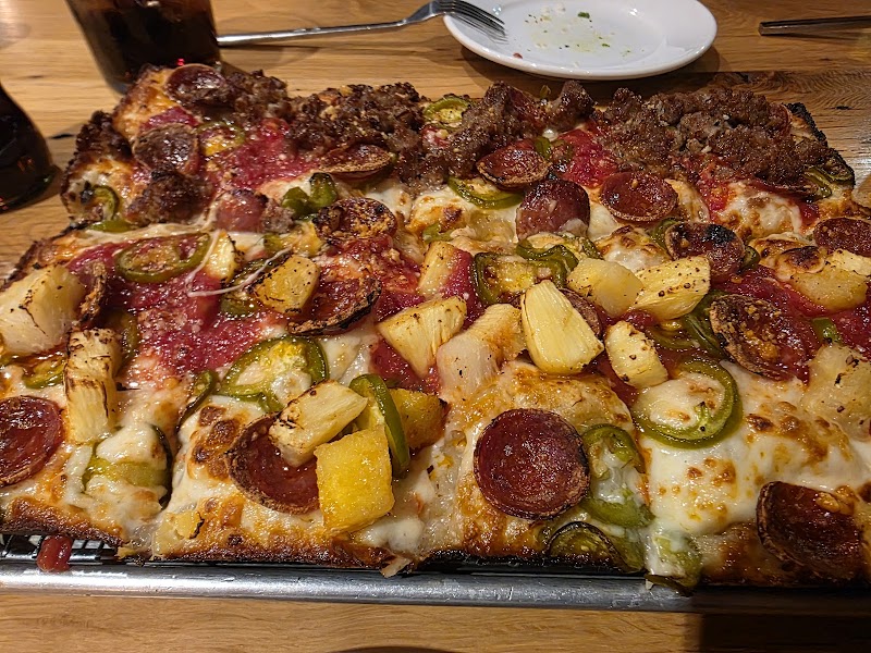 Emmy Squared Pizza: South End