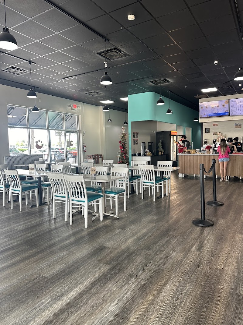 Fortuna Bakery & Coffee - Loop West