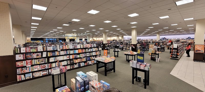 Barnes & Noble