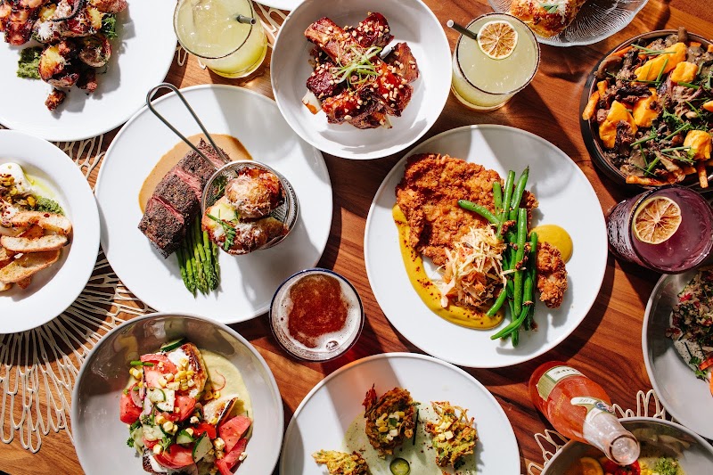 Oggie's Kitchen & Bar