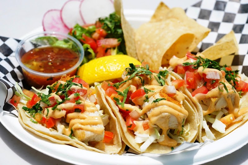 Perry's Café & Beach Rentals - Santa Monica 2400