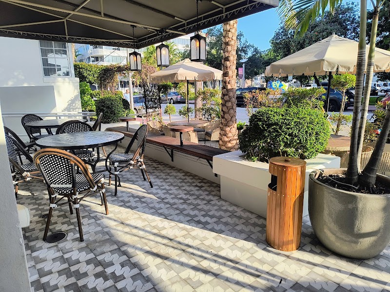 Seasons Cafe Miami Beach