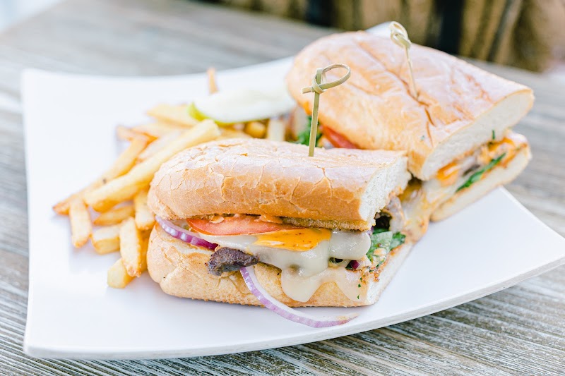 La Mesa Bistro & Bakery