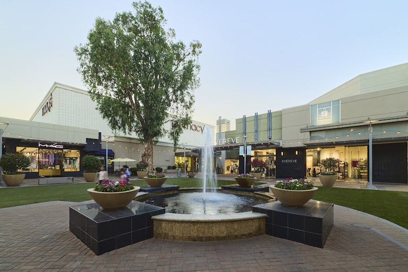 Biltmore Fashion Park