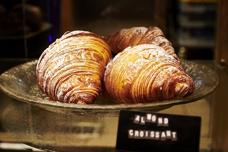 High Dive HiFi Lounge