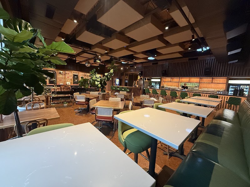 High Dive HiFi Lounge