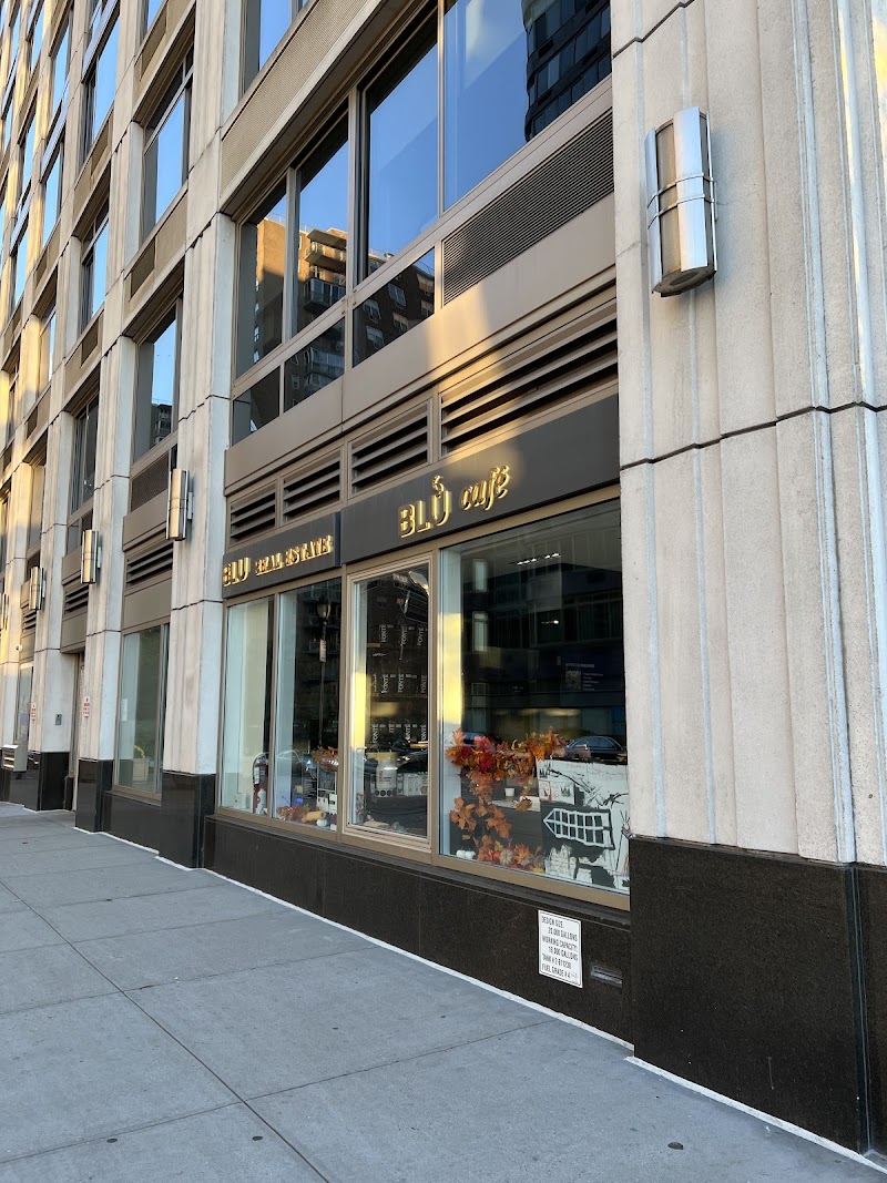 Blu Café