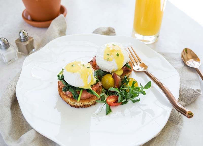 Becca Restaurant & Garden