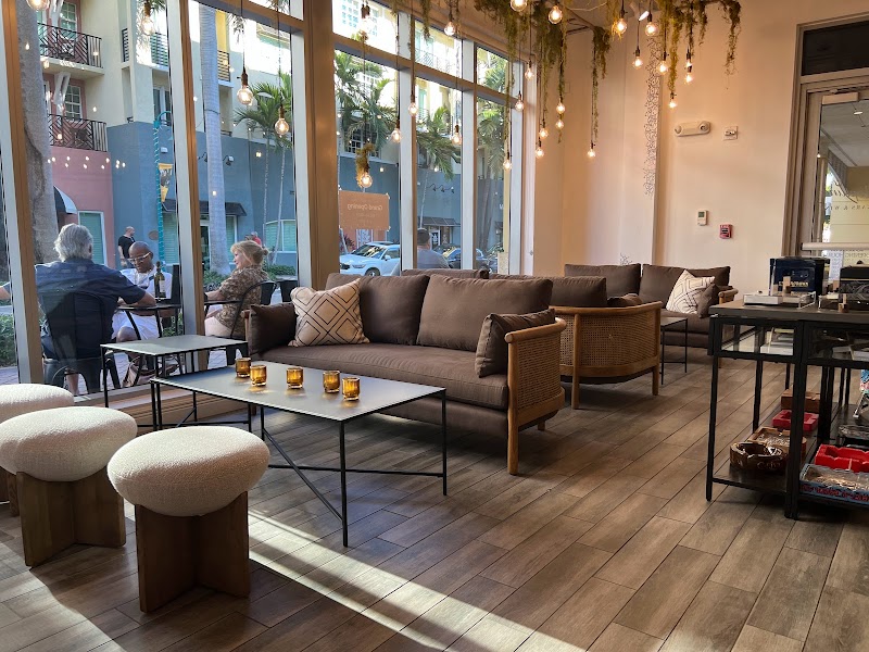 Bartolo’s Cigars, Wine & Coffee