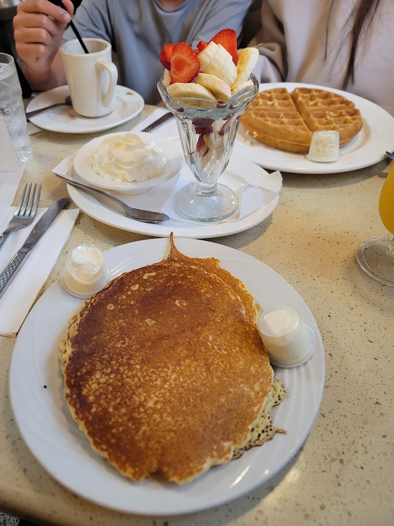 Seven Brothers Diner