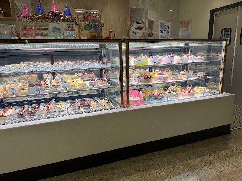 Tous Les Jours Bakery & Cafe