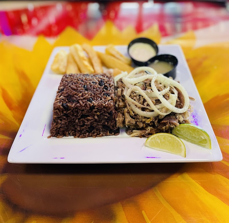 Morenas Latin Bar & Grill