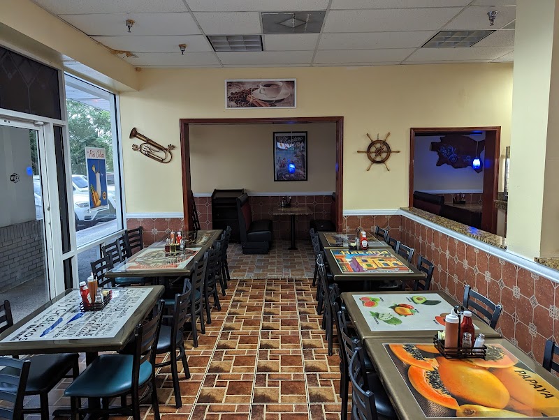 Morenas Latin Bar & Grill