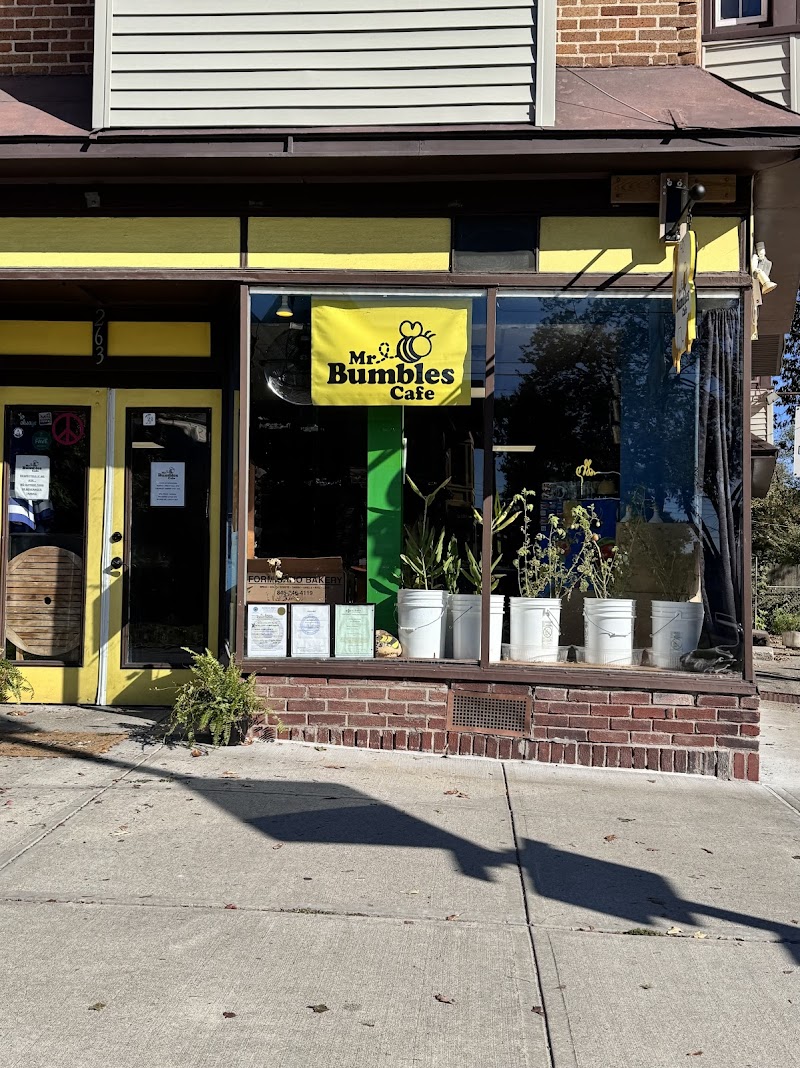 Mr Bumbles Cafe