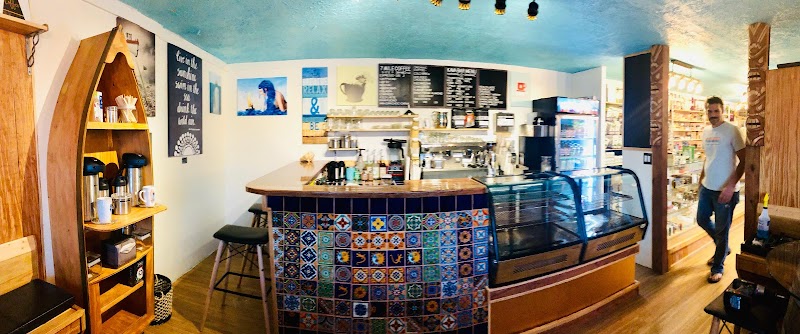 7 Mile Cafe & Kava Bar