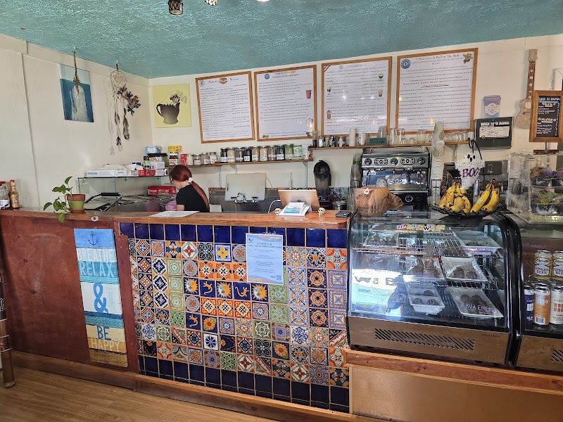 7 Mile Cafe & Kava Bar