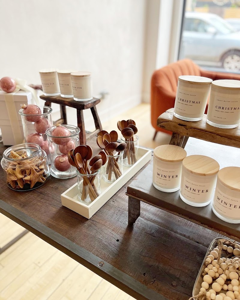 Elsewhere Market and Coffee House