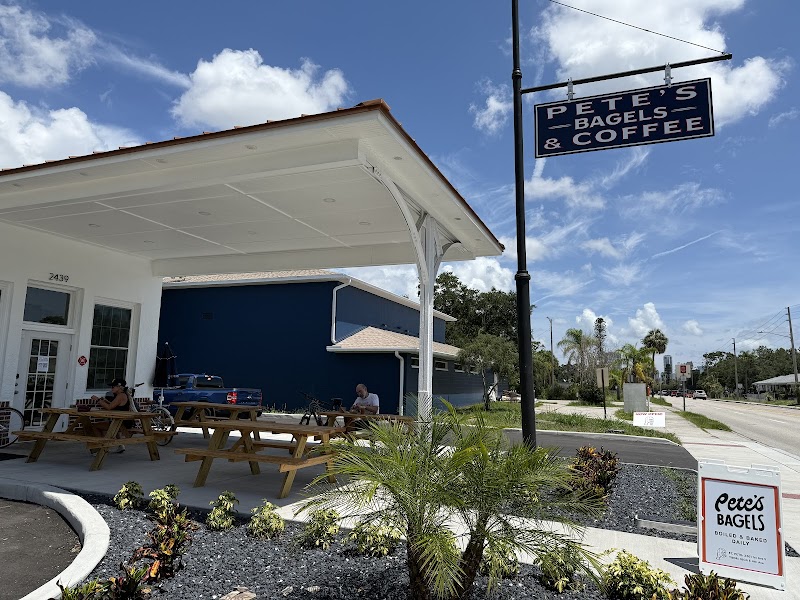 Pete's Bagels Drive Thru