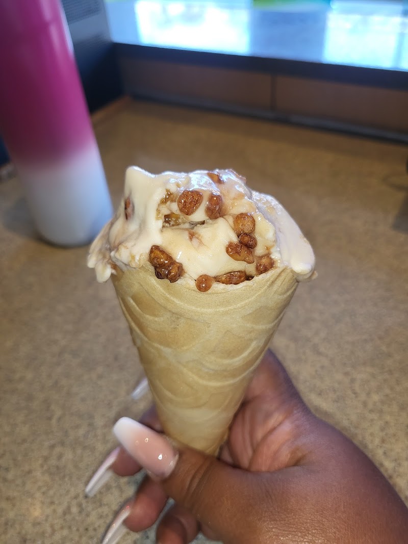 Charlie's Cafe | Biodesign