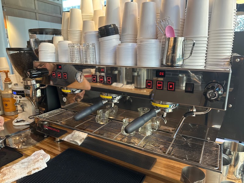 Trompeau Bakery + Cafe