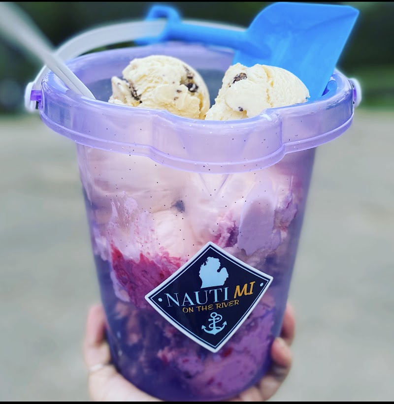 Nautimi On The River