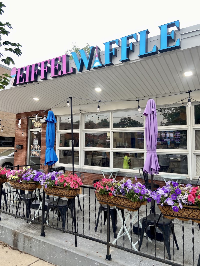 EIFFEL WAFFLE- Downers Grove