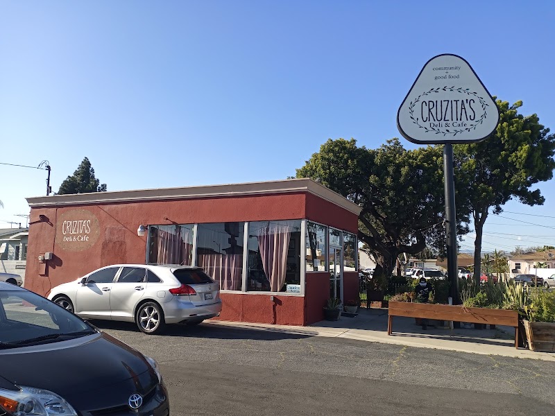 Cruzita's Deli And Cafe