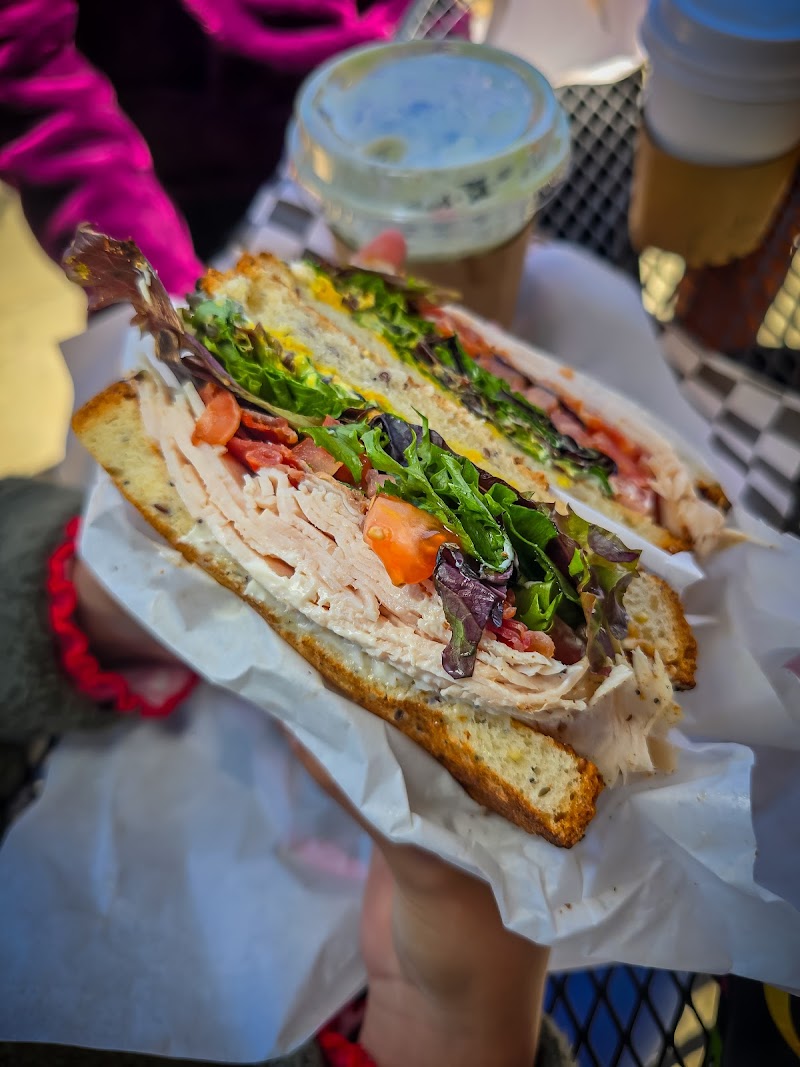 Cruzita's Deli And Cafe