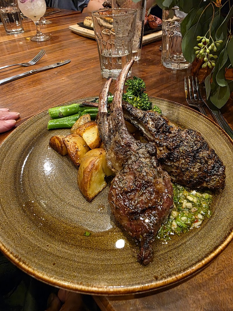 Casa Del Toro - Cocina & Tequila