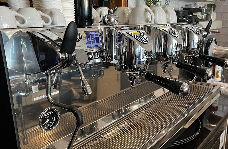 Fifty Three Fifty, The Pourhouse