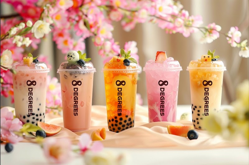 8 Degrees Cafe & Boba